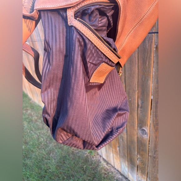 Coach Soft Bucket Nubuc #4943 - Picture 6 of 7